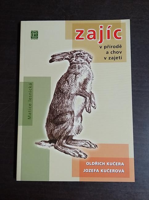 Zajíc v přírodě a chov v zajetí