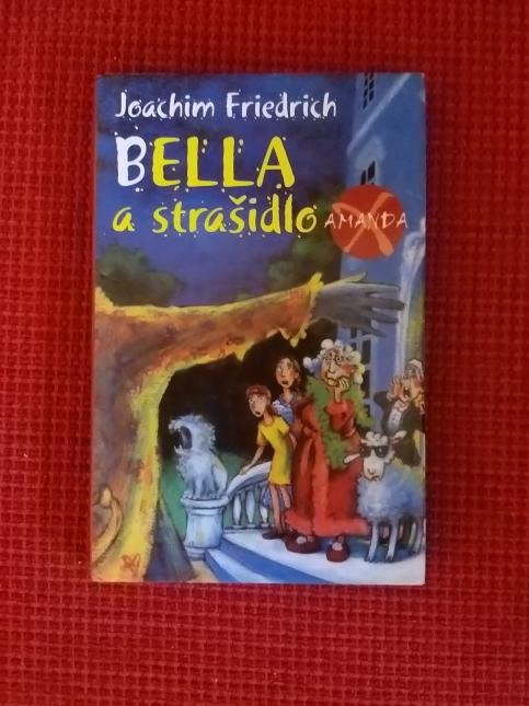 Bella a strašidlo