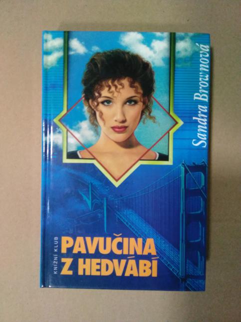Pavučina z hedvábí