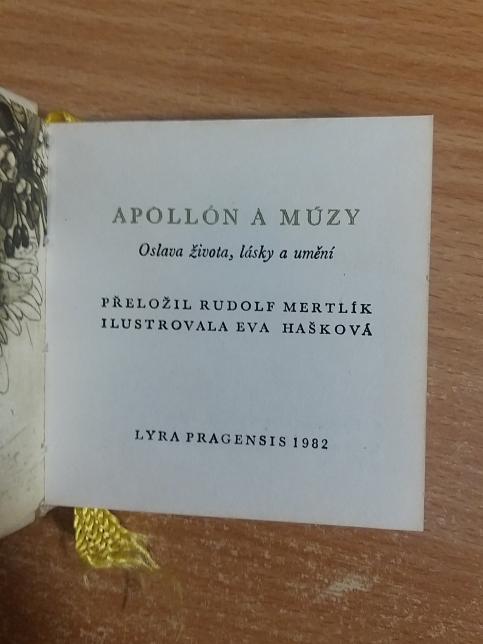 Apollón a múzy