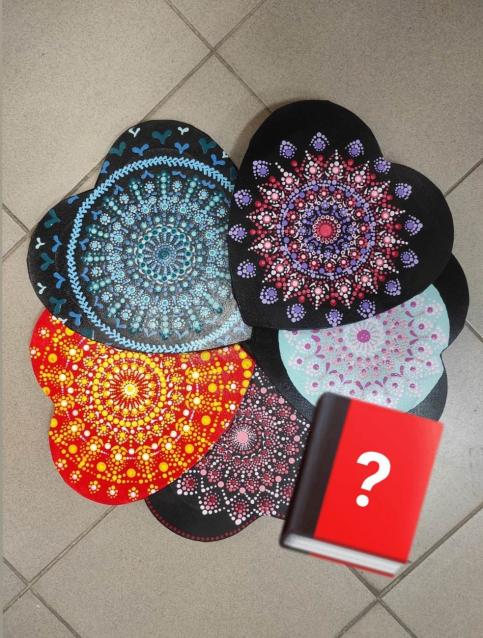 Mandala SRDCE a KNIHA dle vlastního výběru