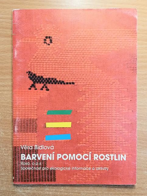 Barvení pomocí rostlin