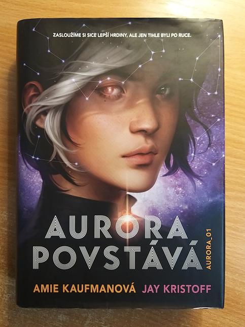 Aurora povstává