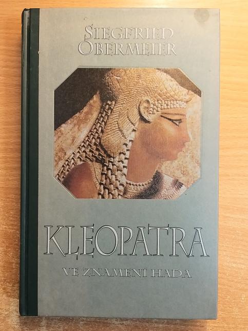 Kleopatra - ve znamení hada