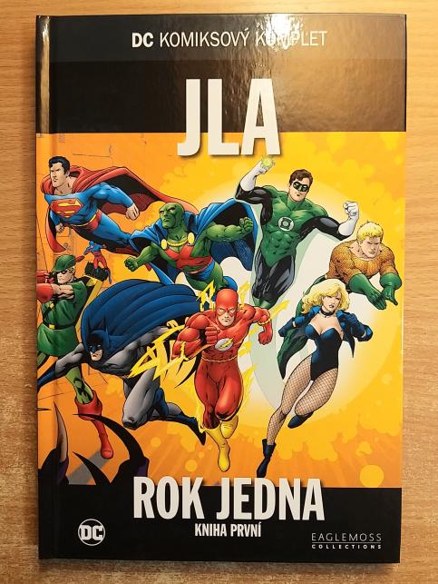 JLA: Rok jedna: Kniha první a Kniha druhý