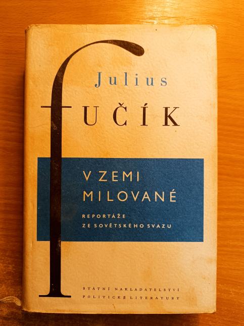 V zemi milované