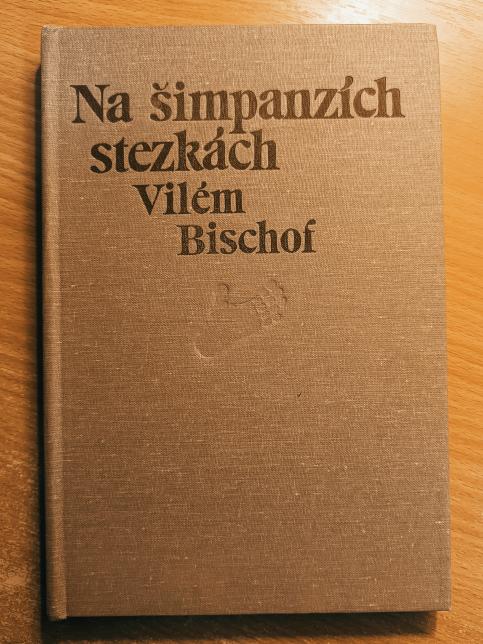 Na šimpanzích stezkách