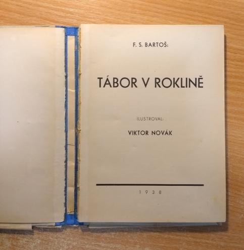 Tábor v roklině