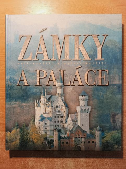 Zámky a paláce