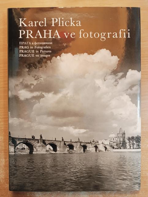 Praha ve fotografiích