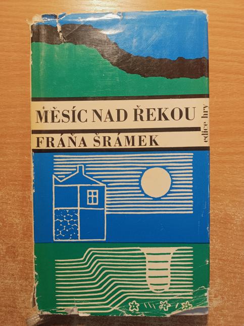 Měsíc nad řekou