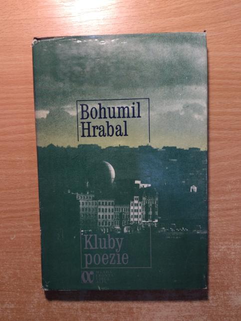 Kluby poezie