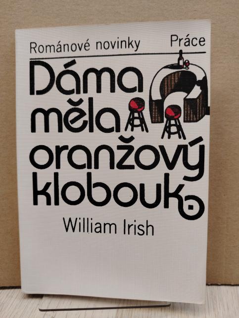 Dáma měla oranžový klobouk