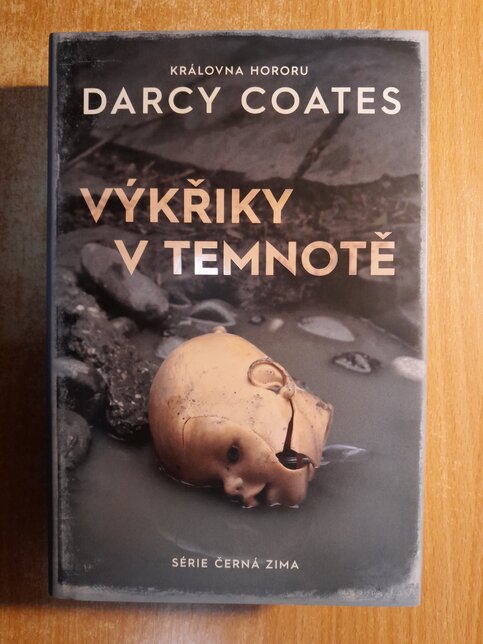 Výkřiky v temnotě